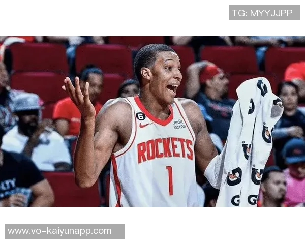 火箭近期三分命中率低迷阵容失衡难以兼顾攻防交易迫在眉睫